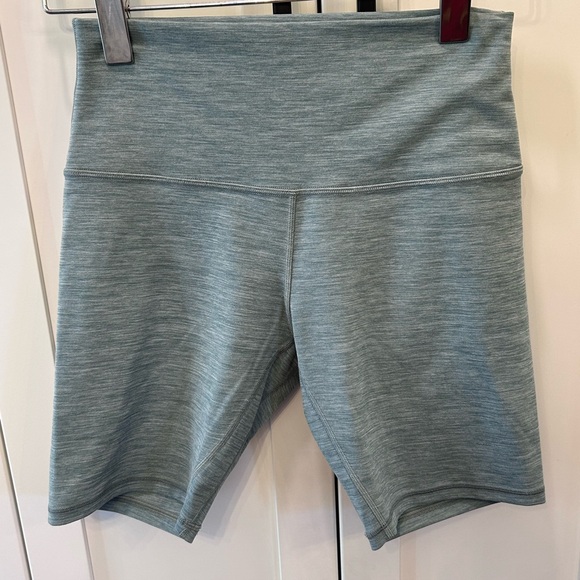 lululemon athletica Pants - Lululemon Align Short 8"